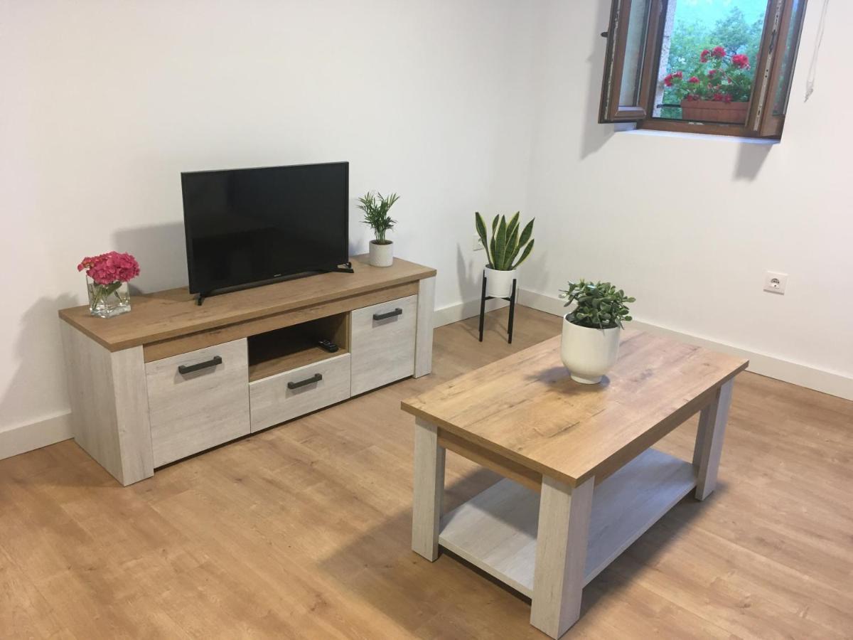 Apartamentos El Puente Camaleno Ngoại thất bức ảnh